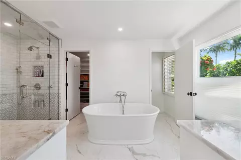Bath - 2085 Alamanda Dr, Naples, FL 34102 photo 1 of 3