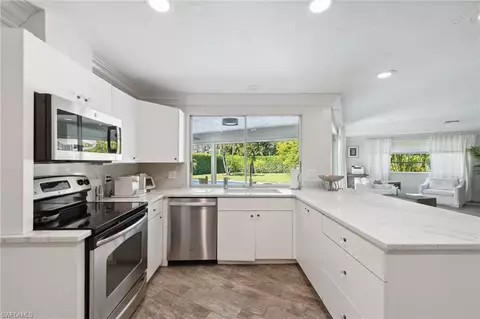 Kitchen - 2085 Alamanda Dr, Naples, FL 34102 photo 2 of 3