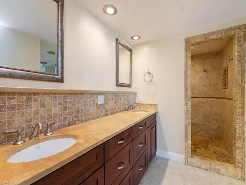 Bath - 4031 Gulf Shore Blvd N #PH-2C, Naples, FL 34103 photo 1 of 2