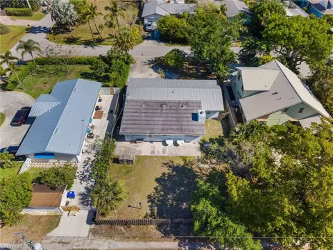 View/Area - 1032 29th Ave N, Naples, FL 34103 photo 5 of 7