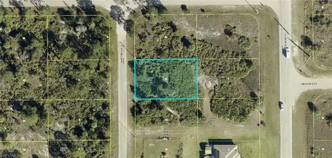 1051 Norton Ave S, Lehigh Acres, FL 33974