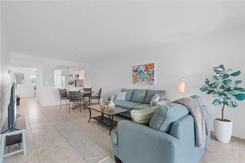 354 Charlemagne Blvd #E204, Naples, FL 34112