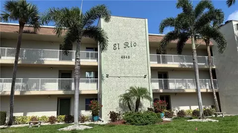 4840 Golf Club Ct #11, North Fort Myers, FL 33903