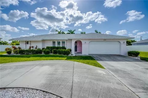 609 Santa Barbara Blvd, Cape Coral, FL 33991