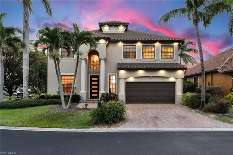 8945 Tropical Ct, Fort Myers, FL 33908