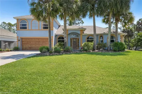 337 Columbus Blvd S, Lehigh Acres, FL 33974