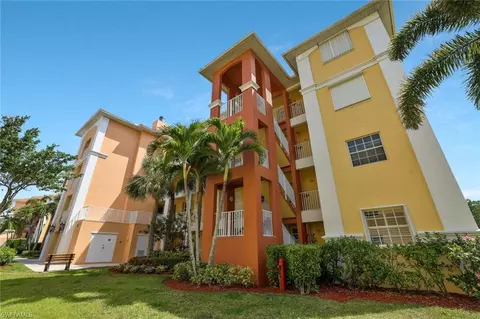 6824 Sterling Greens Pl #3304, Naples, FL 34104