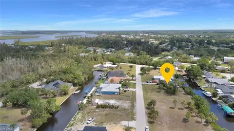 3124 Caribbean Dr, Punta Gorda, FL 33950