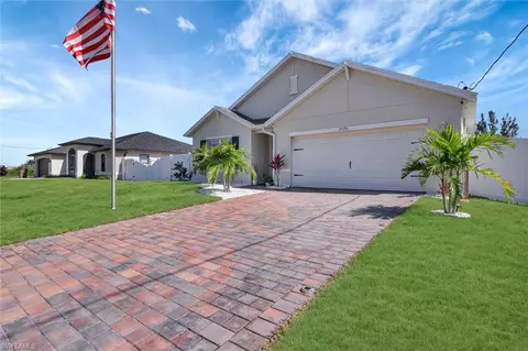 2526 NW 11th St, Cape Coral, FL 33993
