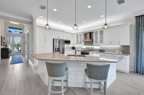 28582 Twain Dr, Bonita Springs, FL 34135