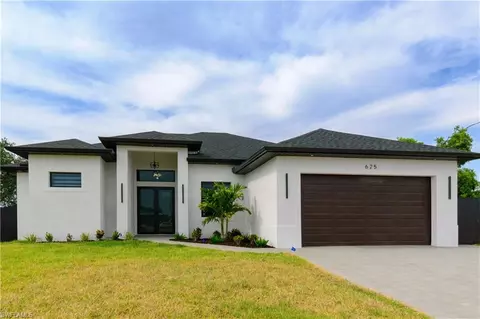 625 Kismet Pkwy E, Cape Coral, FL 33909