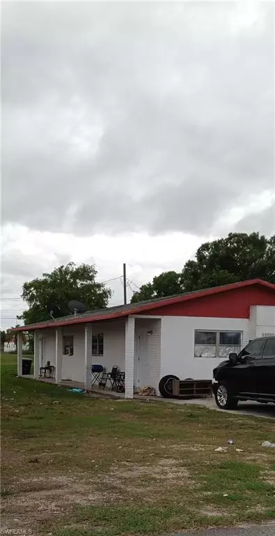 428 Avenue F NW, Moore Haven, FL 33471