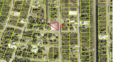 536 Beach Ave S, Lehigh Acres, FL 33974
