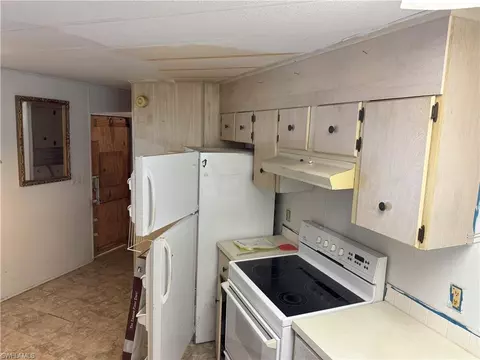 798 Avenue E NW, Moore Haven, FL 33471 photo 11