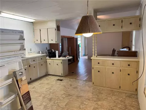 798 Avenue E NW, Moore Haven, FL 33471 photo 10