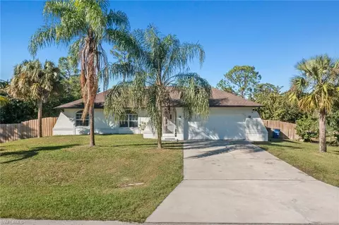515 Grant Ave, Lehigh Acres, FL 33972