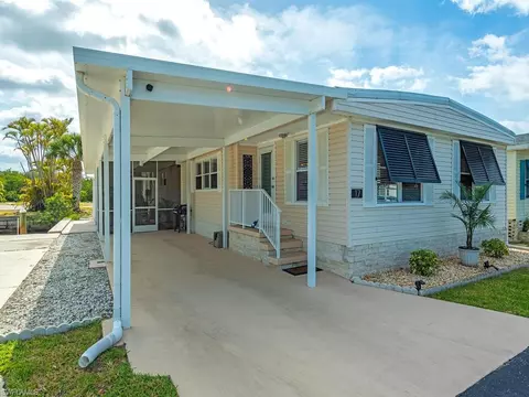 777 Walkerbilt Rd #17, Naples, FL 34110