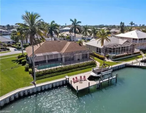 648 Bimini Ave, Marco Island, FL 34145