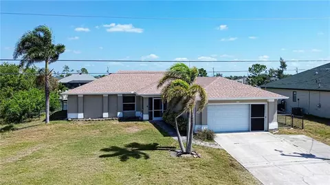 1911 NW 26th St, Cape Coral, FL 33993