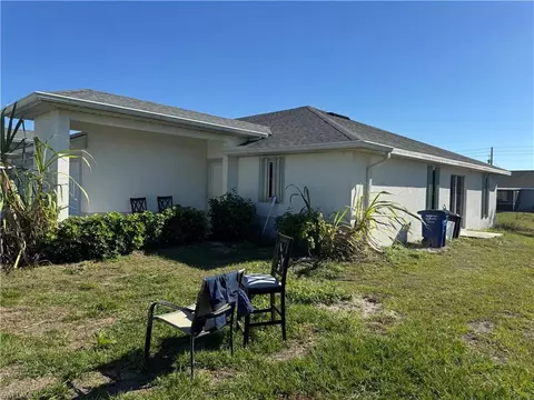 52635265 Benton St, Lehigh Acres, FL 33971