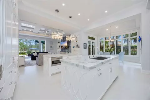 336 Edgemere Way E, Naples, FL 34105 photo 8