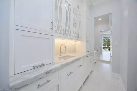 336 Edgemere Way E, Naples, FL 34105 photo 10