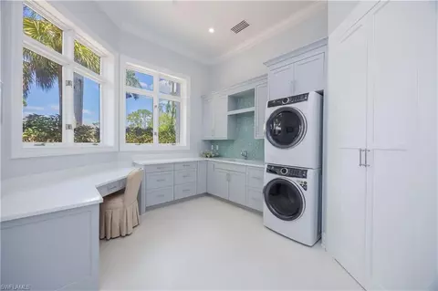 336 Edgemere Way E, Naples, FL 34105 photo 30
