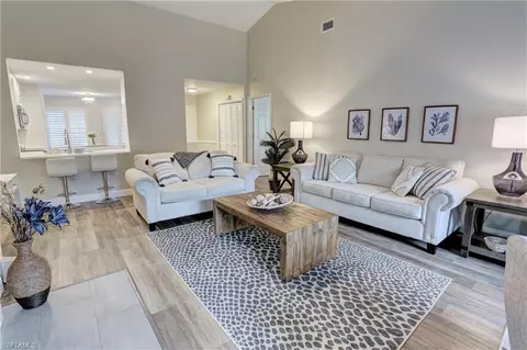 408 Courtside Dr #D203, Naples, FL 34105