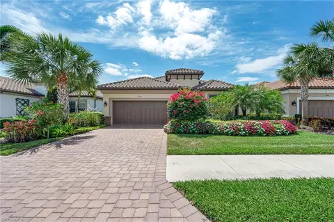 8540 Sevilla Ct, Naples, FL 34114