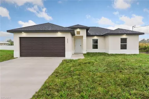 2903 Donald Ave S, Lehigh Acres, FL 33976