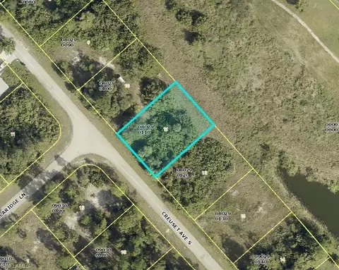 657659 Creuset Ave S, Lehigh Acres, FL 33974