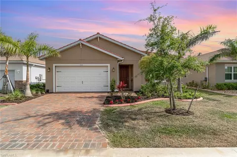 3836 Crosswater Dr, North Fort Myers, FL 33917