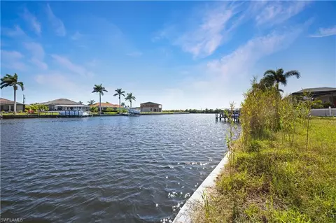 2910 SW 25th St, Cape Coral, FL 33914