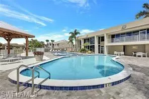 142 Santa Clara Dr #7, Naples, FL 34104