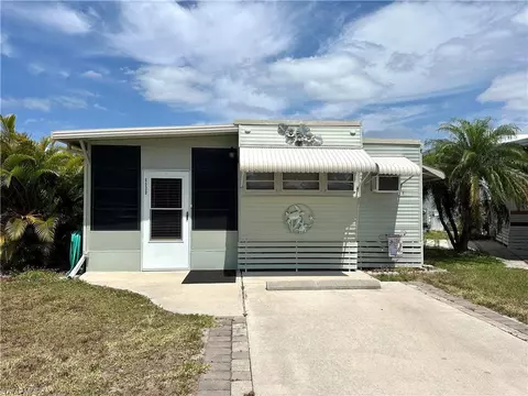 4520 Lafayette Ln E, Estero, FL 33928