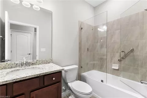 Bath - 19647 Deming Ln, Estero, FL 33928 photo 3 of 4