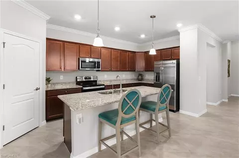 Kitchen - 19647 Deming Ln, Estero, FL 33928 photo 4 of 4