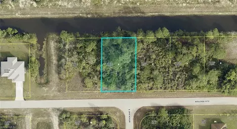1039 Kellogg St E, Lehigh Acres, FL 33974