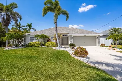 2805 NW 4th St, Cape Coral, FL 33993
