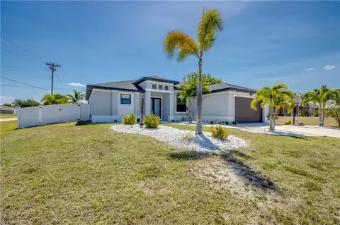 3423 SW 15th Ave, Cape Coral, FL 33914