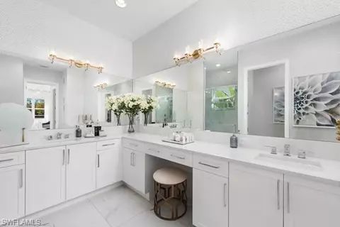2749 Durham Cir, Naples, FL 34112 photo 7