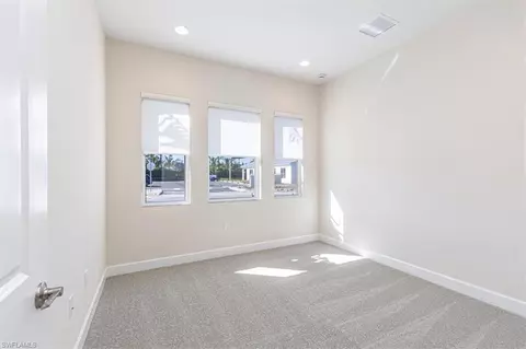 2749 Durham Cir, Naples, FL 34112 photo 16