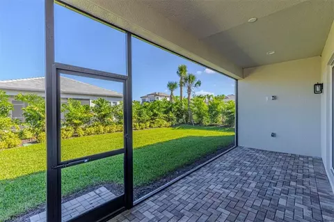 2749 Durham Cir, Naples, FL 34112 photo 29