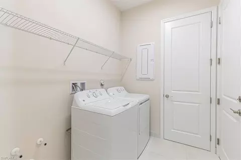 2749 Durham Cir, Naples, FL 34112 photo 18