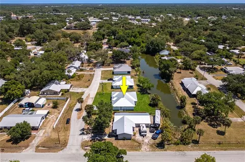 385 4th Ave, Labelle, FL 33935 photo 43