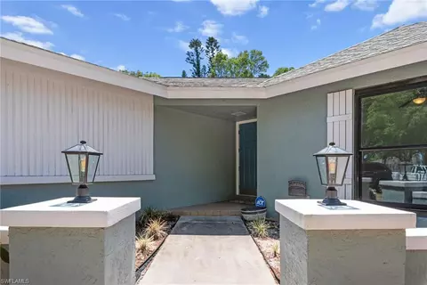 12331 Mcgregor Blvd, Fort Myers, FL 33919