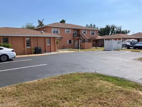 608 SE 6th St #E, Cape Coral, FL 33990