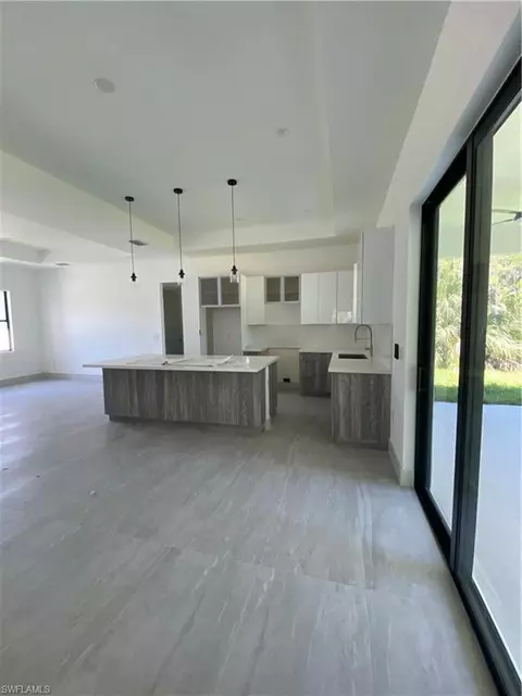 1918 Blue Sage Dr, Naples, FL 34117
