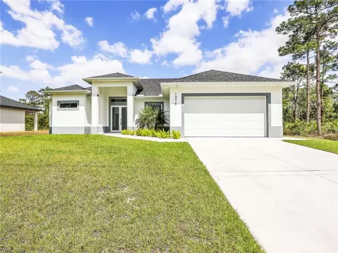 1216 Moore Ave, Lehigh Acres, FL 33972