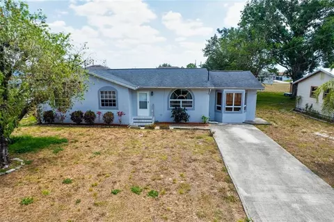 4005 15th St SW, Lehigh Acres, FL 33976